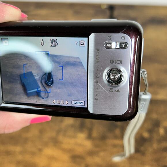 Kodak EasyShare V1003 10.0MP Compact Digital Camera Burgundy RARE Color WORKS - Picture 10 of 16